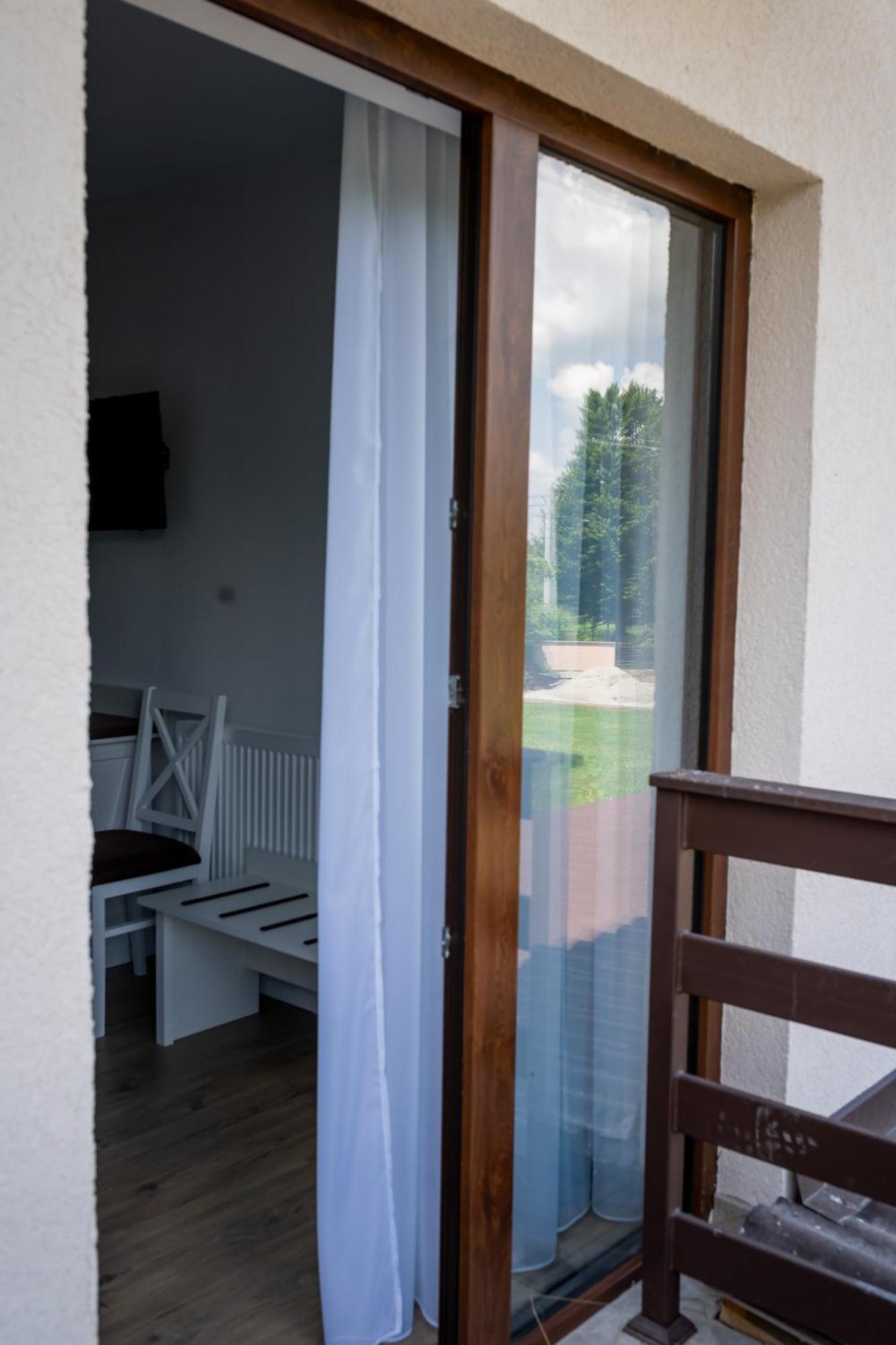Evergreen Chalet Avrig Buitenkant foto